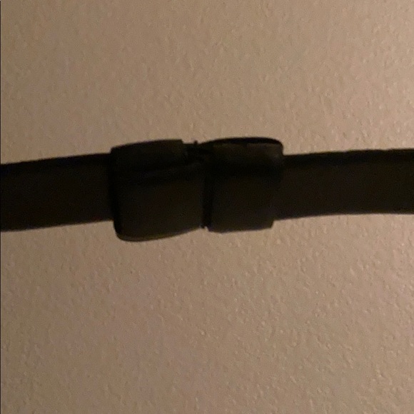 Black belt with a silver colored buckle - Picture 2 of 5